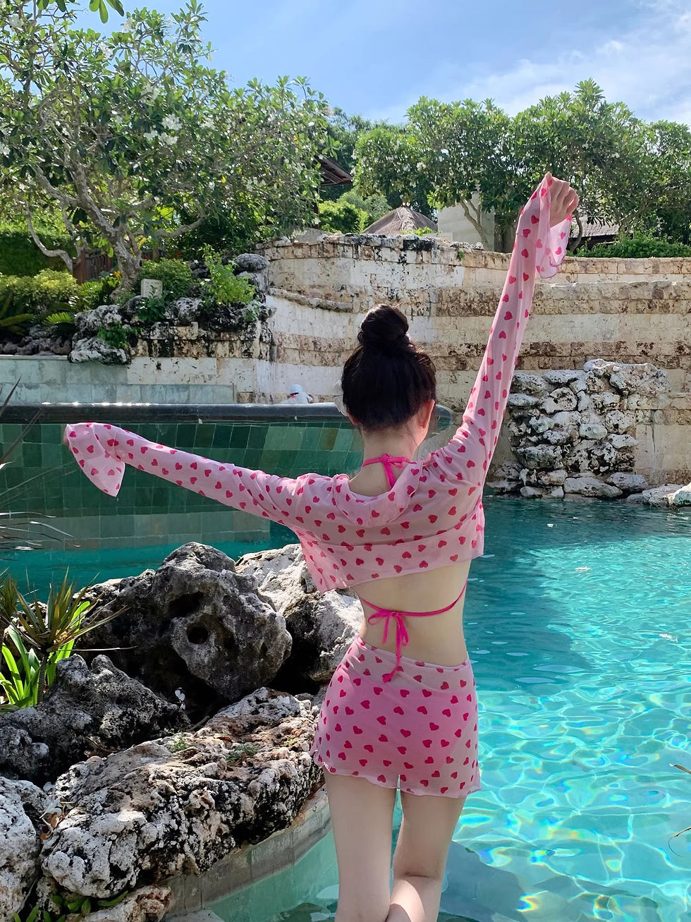 Thumbnail: Pink Heartthrob 4-Piece Bikini Set