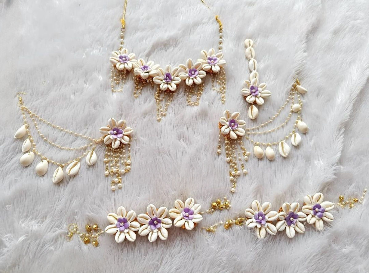 Shell Haldi Jewellery