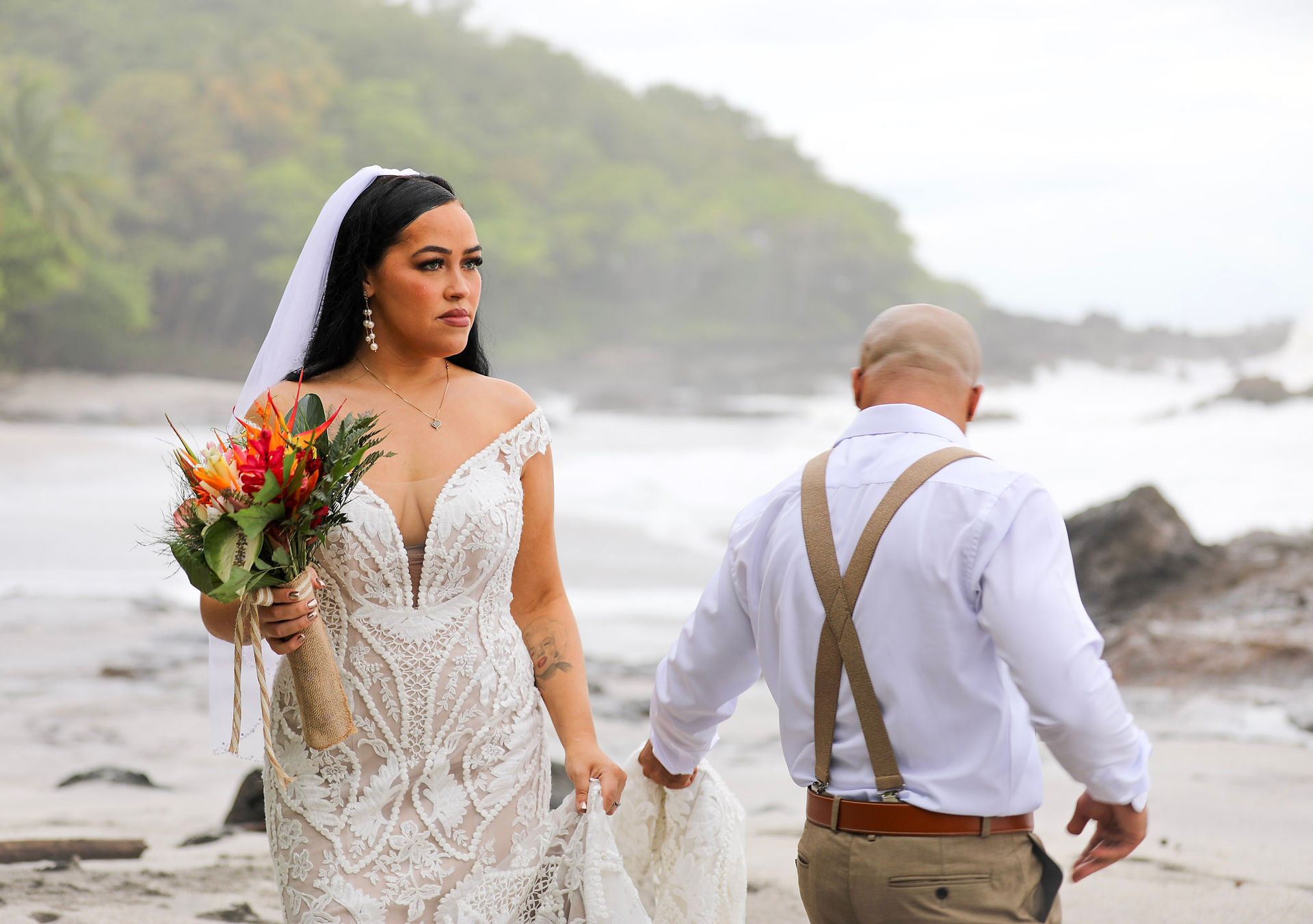 Elopement Photoshoot | Elicia Miller Photography | Costa Rica