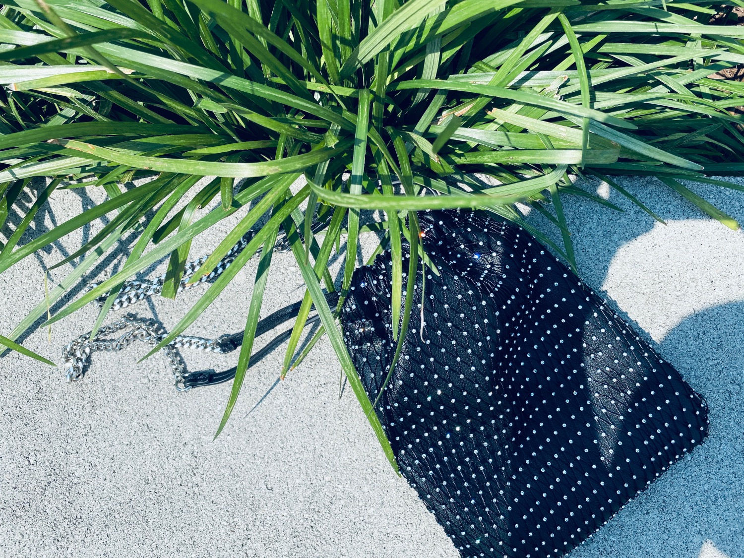 Jeweled Chain Handbag 