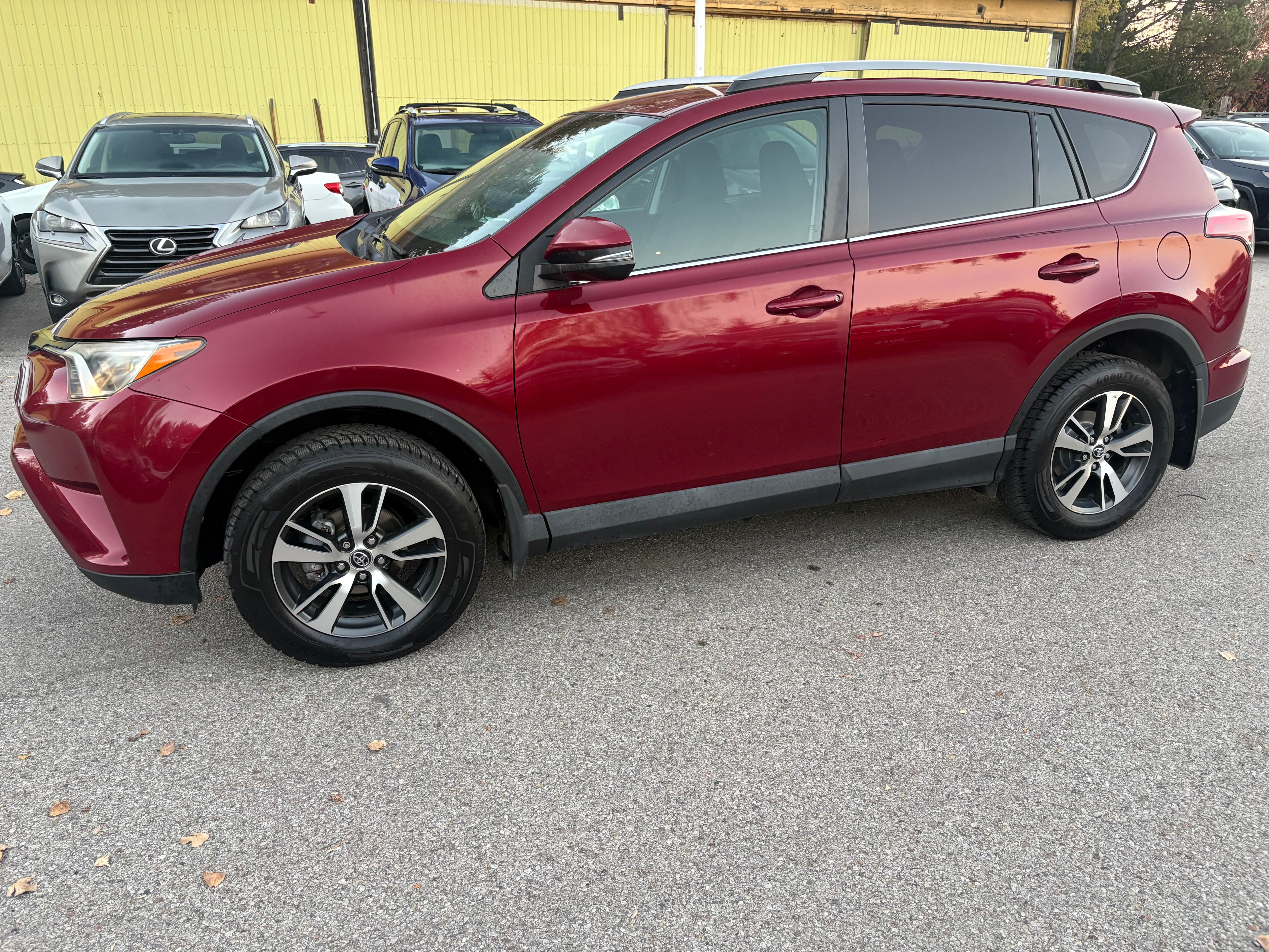 2018 TOYOTA RAV4,AWD, 187000,CERTIFIED,$14900