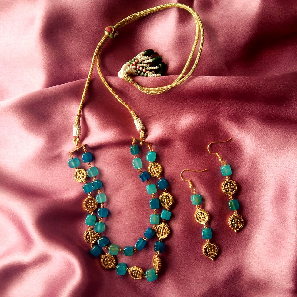 Thumbnail: Double Layered Blue Gold Jewellery Set with an Adjustable Sarafa