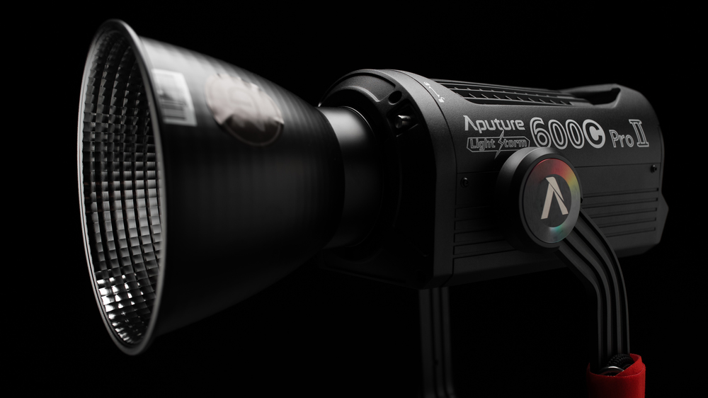 Aputure Light Storm 600c Pro II professional LED light