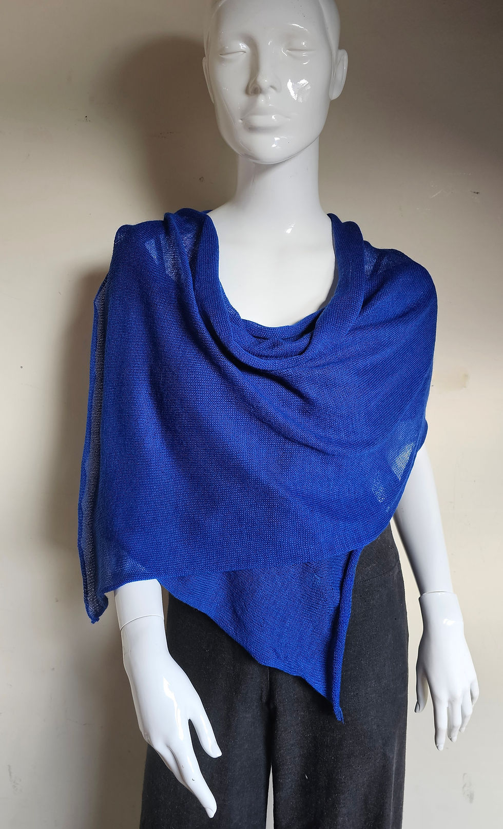 Thumbnail: Multi-way shawl