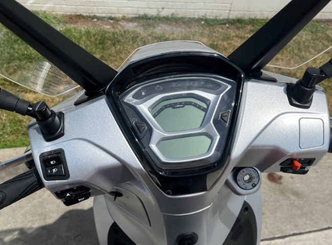 Thumbnail: 2023 Kymco People S 150i ABS