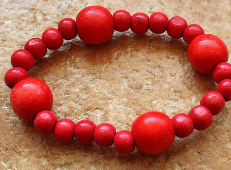 Misterios ocultos de la pulsera roja de protección