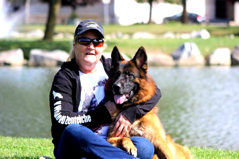 Cecilia Martinez with her dog Waiko from Southernwind Kennels in Brooksville FL