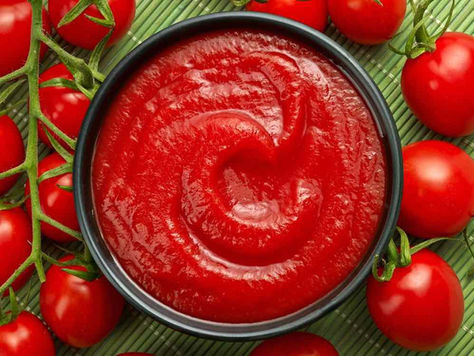Receita de Famiglia: como deixar seu molho vermelho caseiro especial
