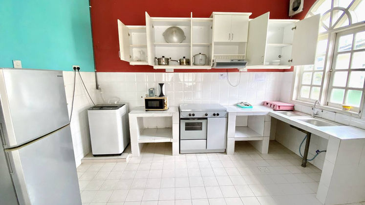 banglo unit 95 - kitchen.jpeg