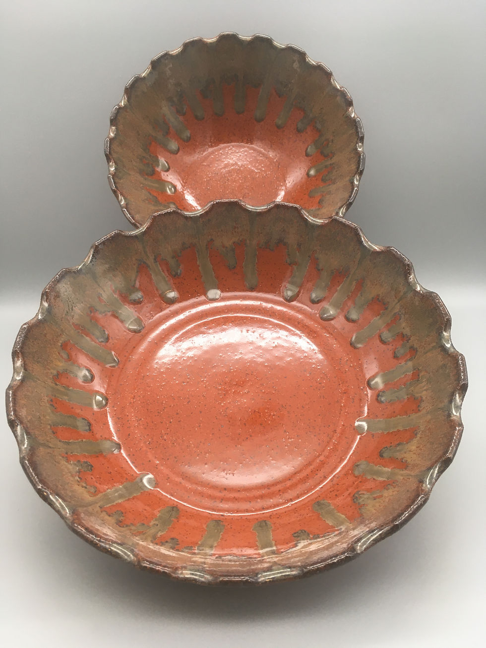 Thumbnail: Serrated Sienna Serving Bowls
