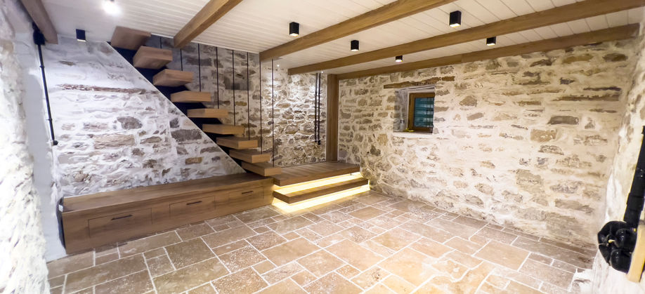 urla satılık taş ev, urla satılık müstakil ev, urla satılık villa, urla satılık, satılık taş ev