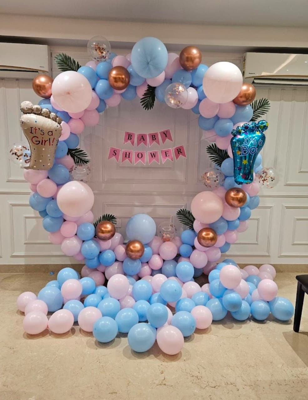 Baby shower decor with balloons and banner decorations, Adorable Baby Shower Decor SKU304.
