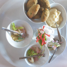 Starters and canapés to your taste