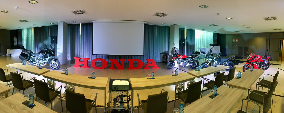 Servicio de sonorizaciones y alquiler de material audiovisual