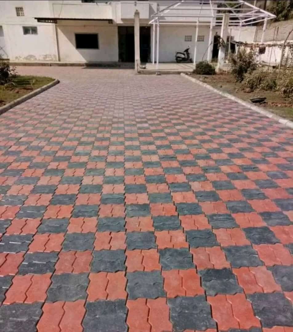 for heavy duty use 80mm concrete brick or 80mmthickness cabro