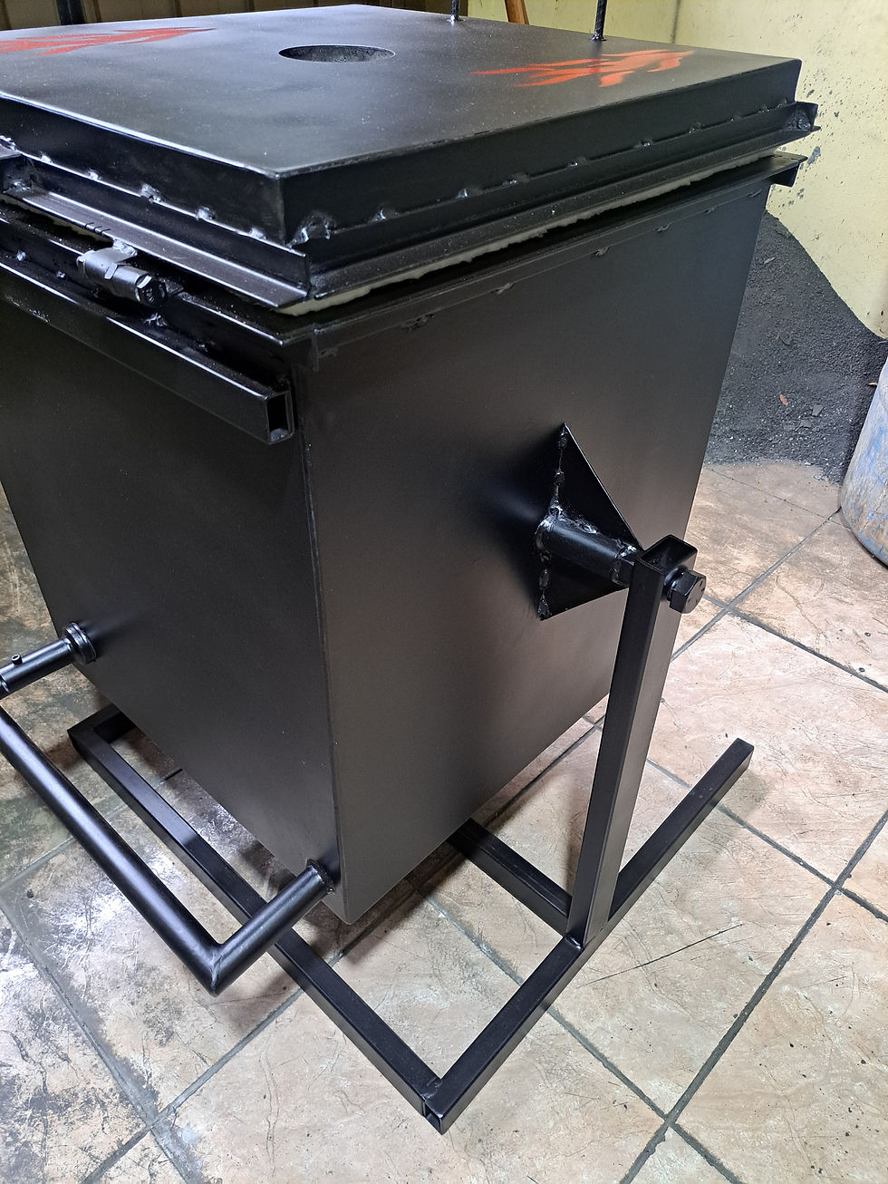 Miniatura: Forno de Fundição Basculante com Cadinho 15 Litros – Temperatura até 1500 °C