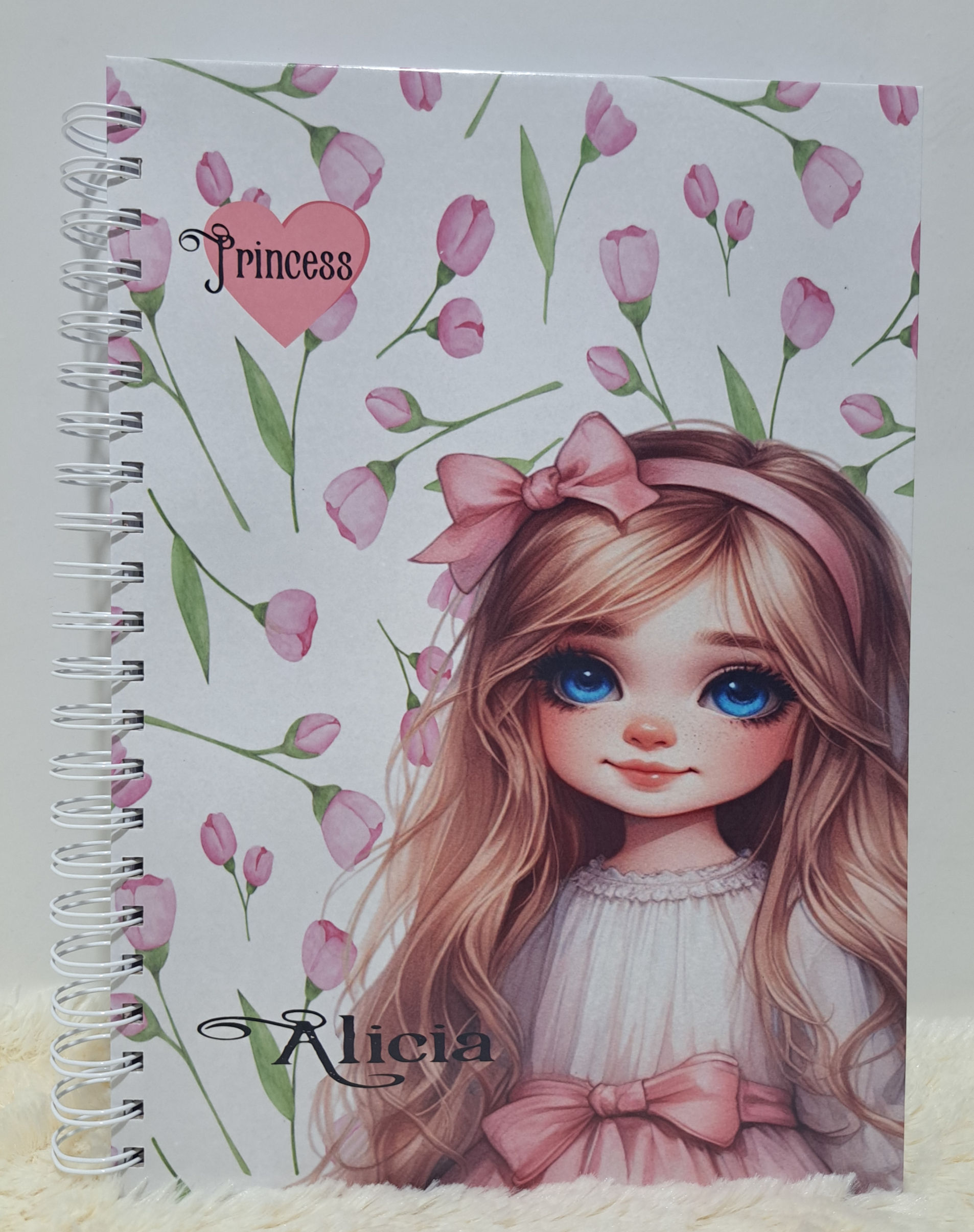 Caderno Pequena Princess Papers 1 matéria - 96 Folhas Capa Dura