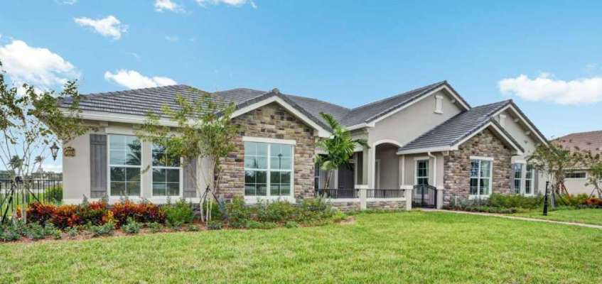 modern ranch house with tall porch ceiling
