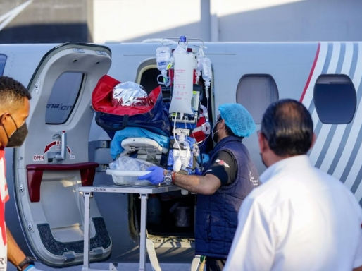 Regresa a casa, en Torreón, el pequeño Liam, tras recuperarse de graves quemaduras