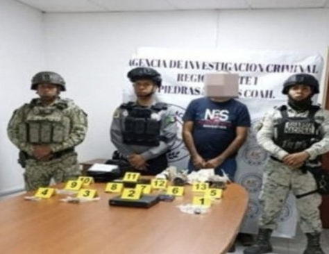 Envían a la FGR a persona detenida durante cateo de narcolaboratorio en la colonia Ampliación Año 2000