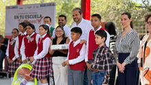Entregan apoyos a primaria Federico Berrueto #RamosArizpe 