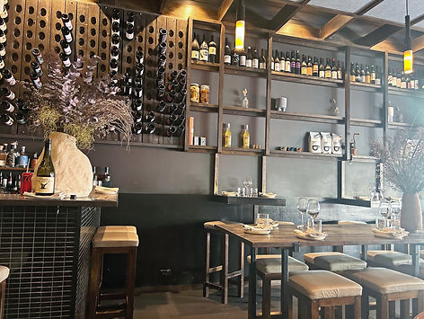 Nido Bar KC Dining Setup