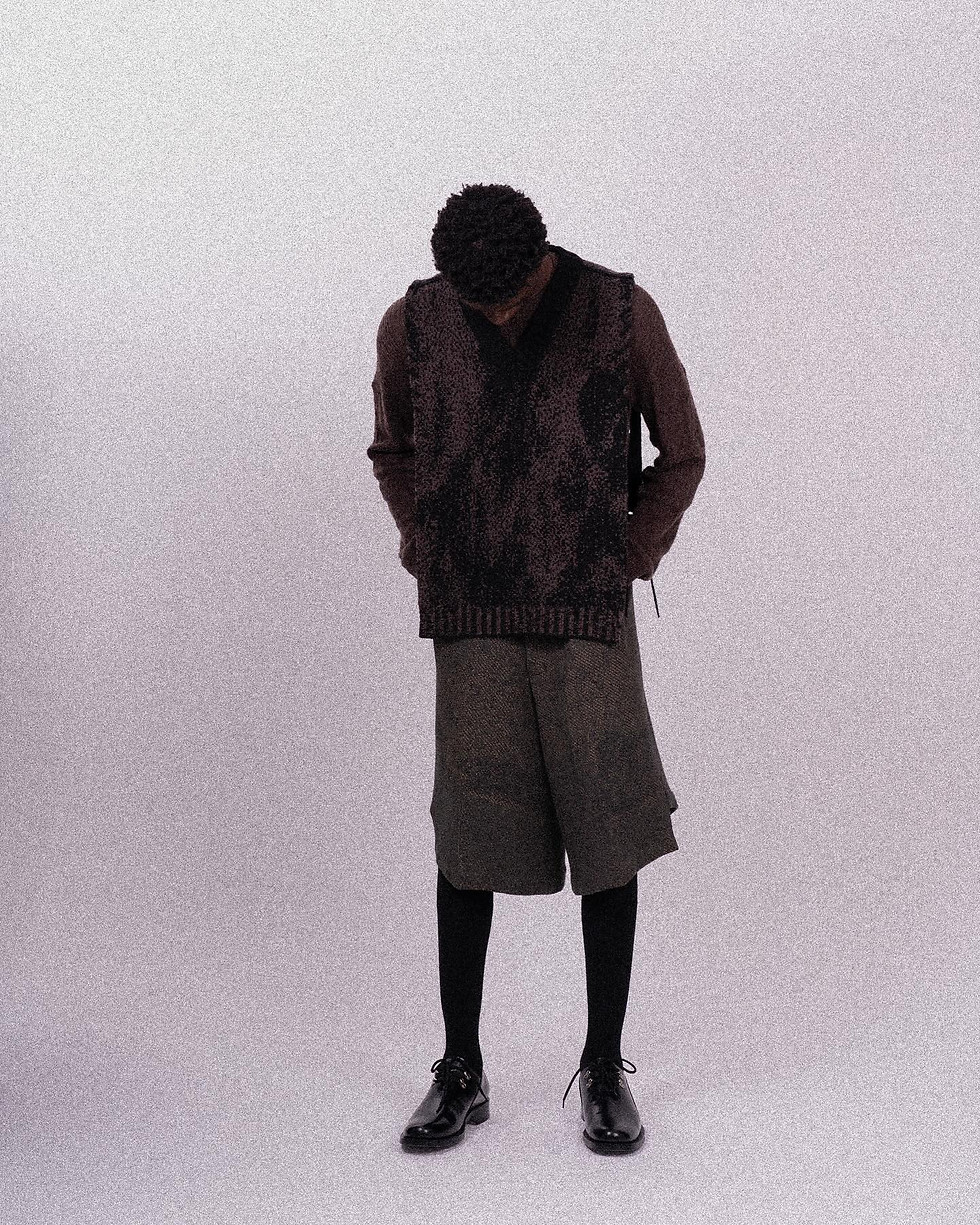 Thumbnail: Tree-Bark Vest