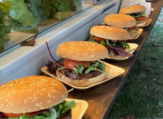 Italian Style Burger La Grassa Streetfood-Catering .png