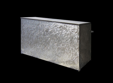 Hammered Metal 6ft Bar