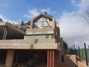 1. What Is an In-Situ Concrete Slab and Why Is It Used?