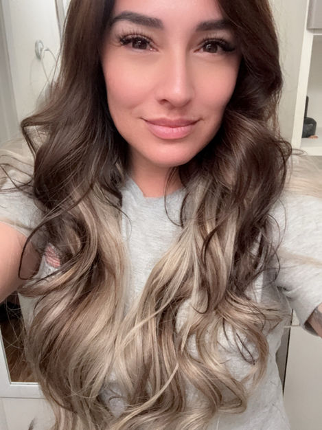 Platinum accent weft hair extensions Fairfield CA