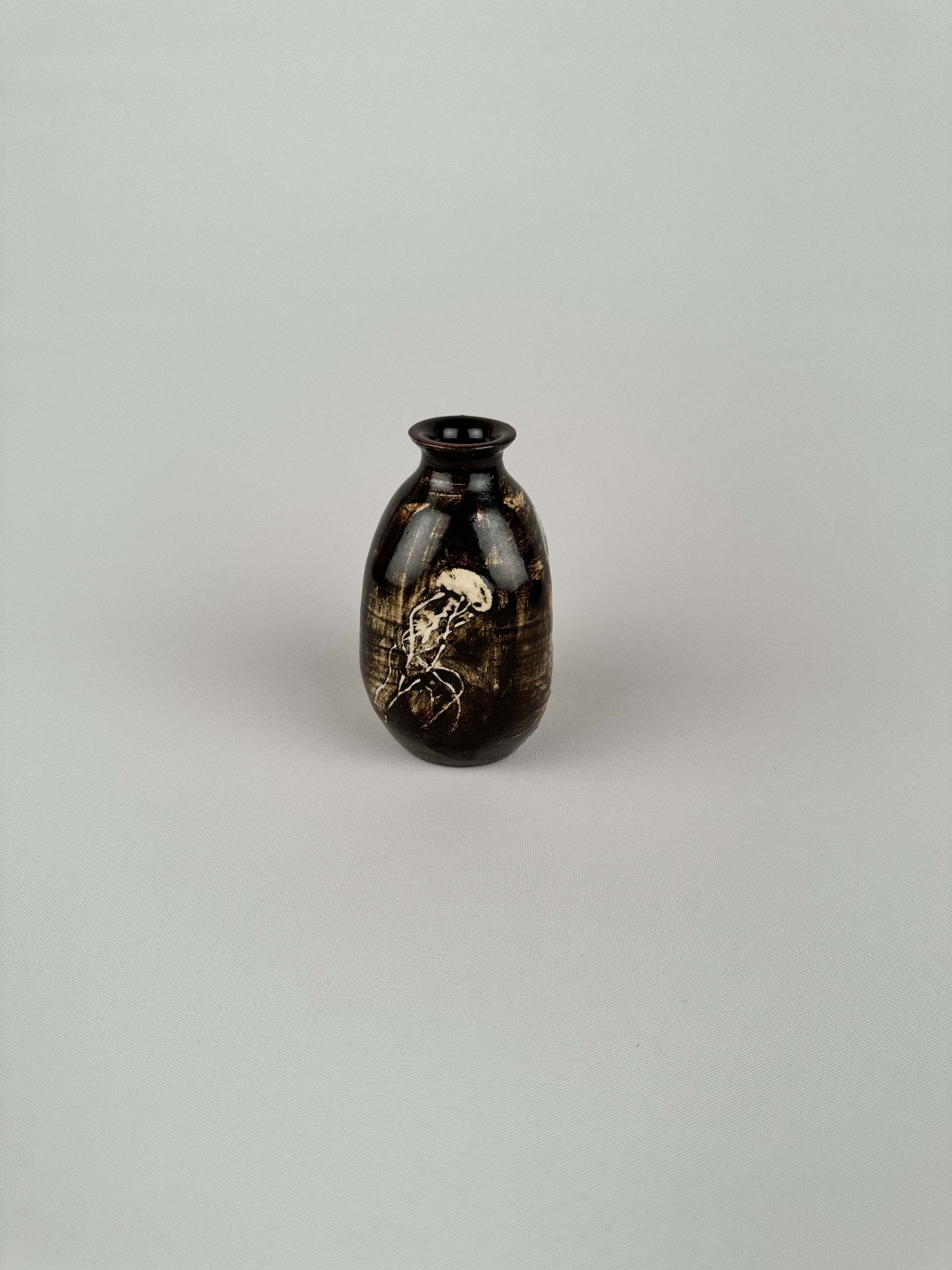 Small stoneware vase - Jellyfish