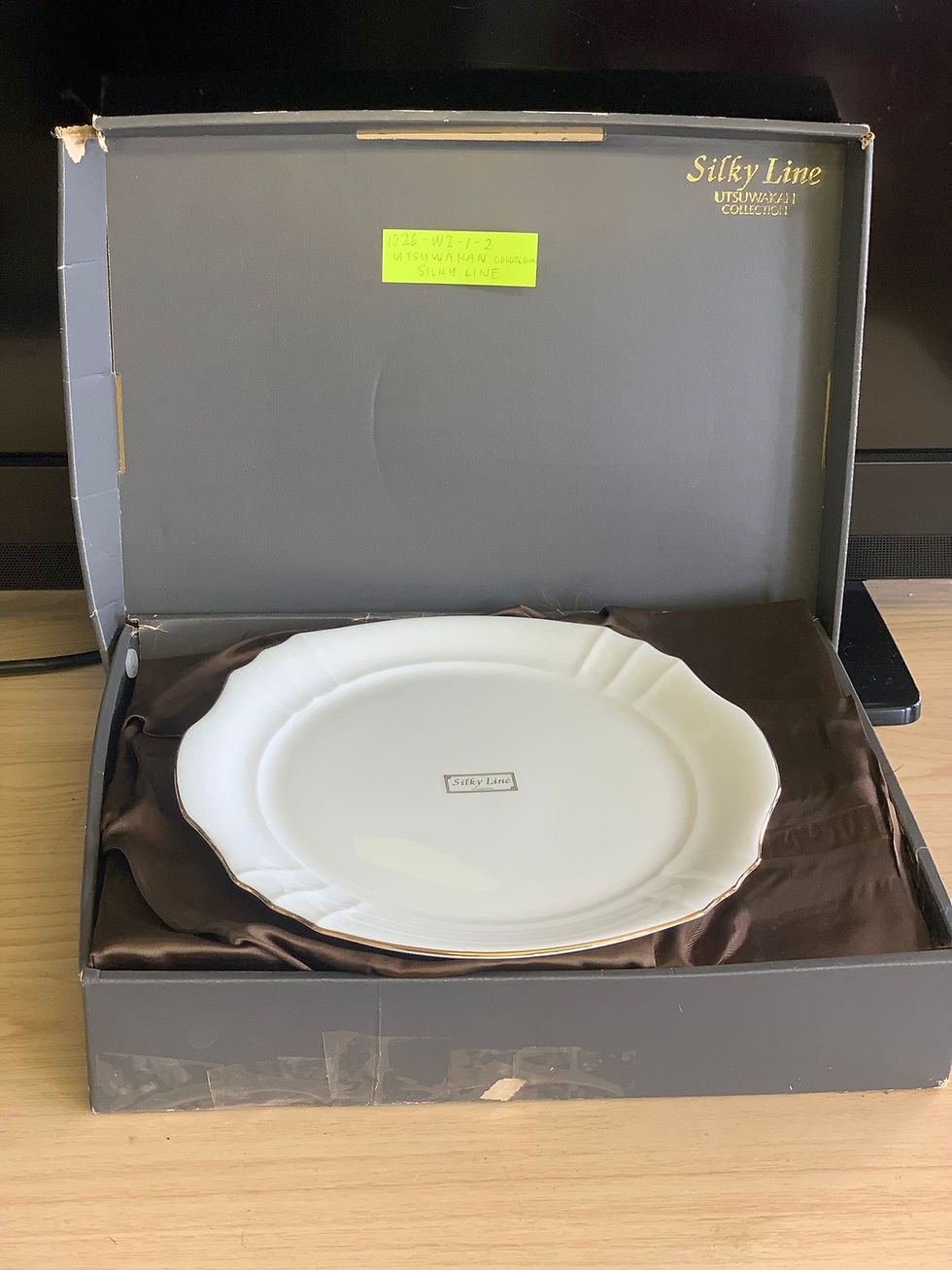 Hình thu nhỏ: (1026W212)* MAEBATA CHINA 【Silky Line】 大皿一つ・小皿セット五つ - MAEBATA CHINA DISHES