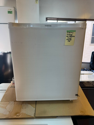 3232W3)*1ドア冷蔵庫 2023年製 GR-HB40PAL東芝 38L