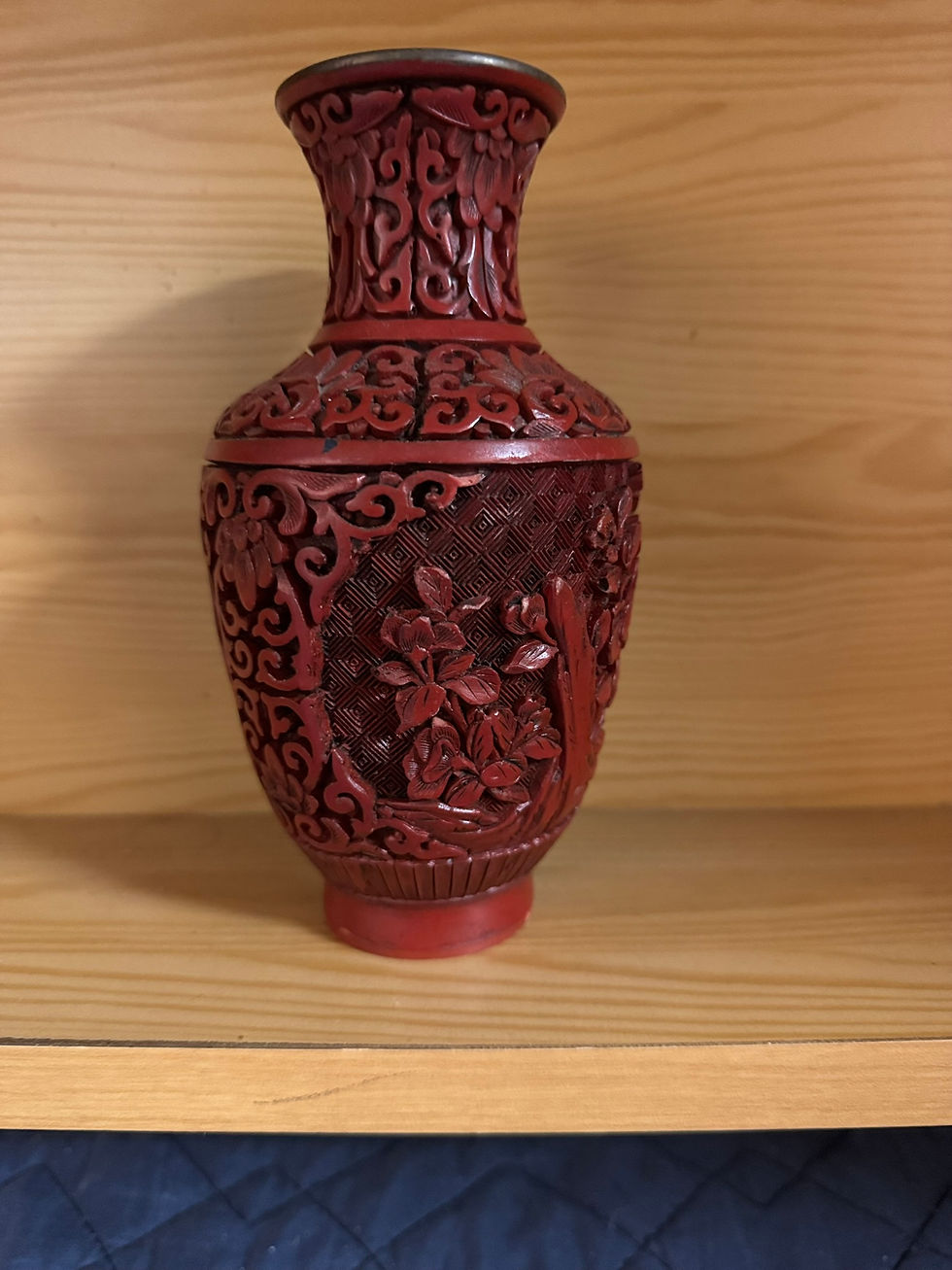 (4355W3)*中国美術工芸品 骨董品赤色堆朱漆器 花瓶 彫刻模様 - CHINESEV VASE