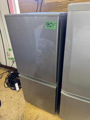 4175W3)*AQUA 126L 冷蔵庫 AQR-13J-S シルバー - FRIDGE AQUA