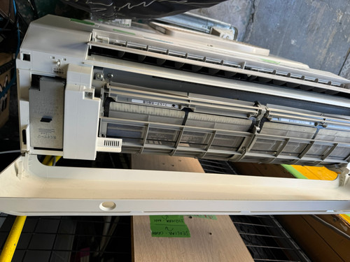 (4163W1)*TOSHIBA ルームエアコン 6畳用 RAS-E225E6R TOSHIBA ルームエアコン 6畳用 RAS-E225E6R 4163W1)*TOSHIBA