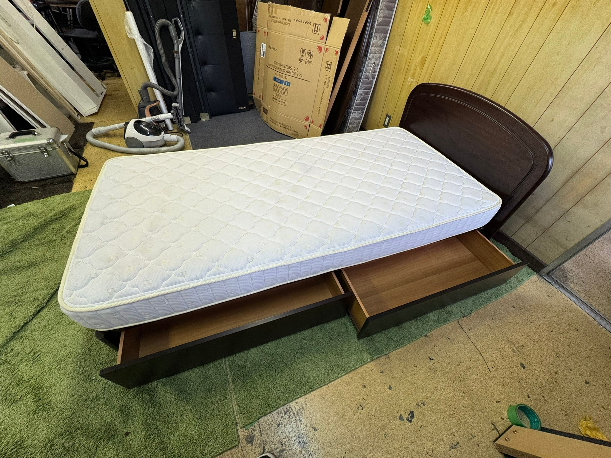 (3400W2)*シングルベッドマットレス付　引き出し有 - Single Bed W/Mattress Drawers