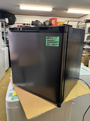 (4087W3)*MAXZEN マクスゼン 46L 1ドア冷蔵庫 2023年製 4087W3)*MAXZEN マクスゼン 46L 1ドア冷蔵庫 2023年製 - FRIDGE