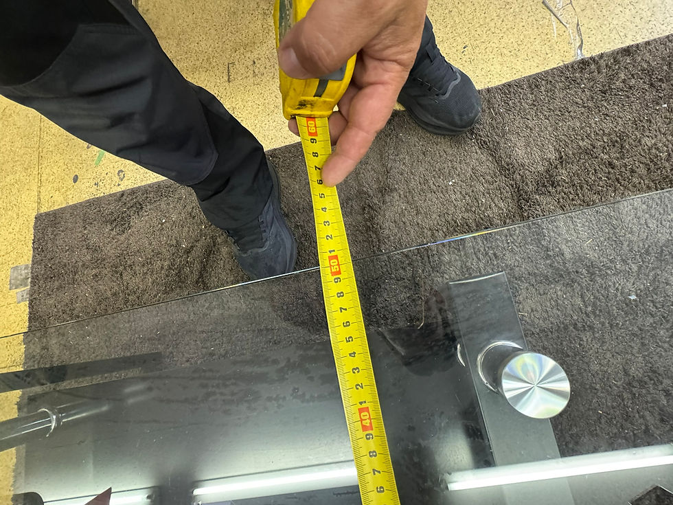 Thumbnail: (4521W2)*TEMPERED GLASS ガラステーブル,　ローテーブル、センターテーブル - LOW TABLE, CENTER TABLE