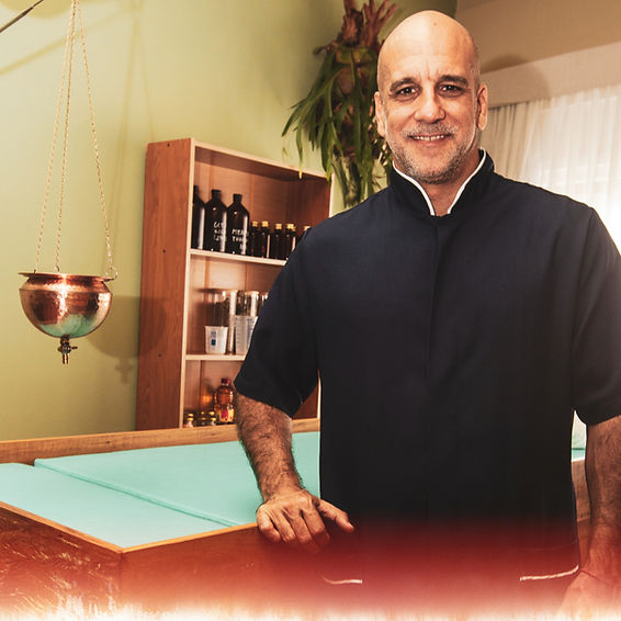Bruno Poppe Terapeuta Ayurvedico