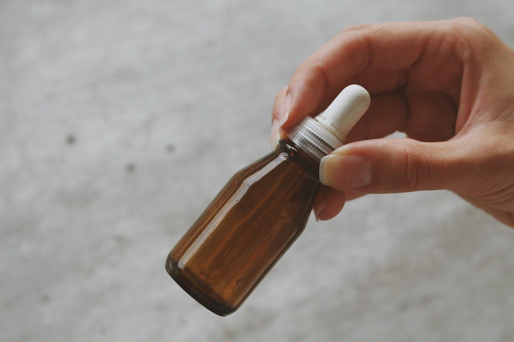 Óleo de unha - Fortalecedor e hidratante para as cutículas - Cosméticos Naturais e Veganos