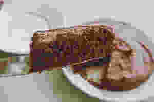 BOLO DE CHOCOLATE - Versão saudável - Alternativa para veganos