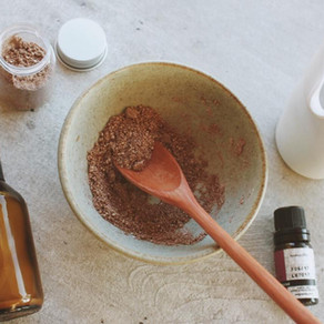 COMO FAZER SHAMPOO SECO - Versão líquida e em pó - Receita natural e caseira