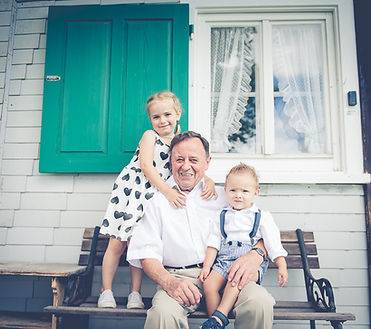 Babyfotografin, Babybauchfotografin, Familienfotografin Vorarlberg, Fotografin Dornbirn, Schwangerschaftsfotografie, Neugeborenfotografin, Fotografin Vorarlberg, Fotograf Dornbirn, Babyfotografin Dornbirn, Babyfotografin Vorarlberg, Newbornfotografin, Newbornfoto, Newbornshooting, Fotograf Babys, Desiree Kreil, Kreil Fotos