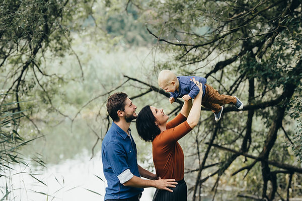 Babyfotografin, Babybauchfotografin, Familienfotografin Vorarlberg, Fotografin Dornbirn, Schwangerschaftsfotografie, Neugeborenfotografin, Fotografin Vorarlberg, Fotograf Dornbirn, Babyfotografin Dornbirn, Babyfotografin Vorarlberg, Newbornfotografin, Newbornfoto, Newbornshooting, Fotograf Babys, Desiree Kreil, Kreil Fotos