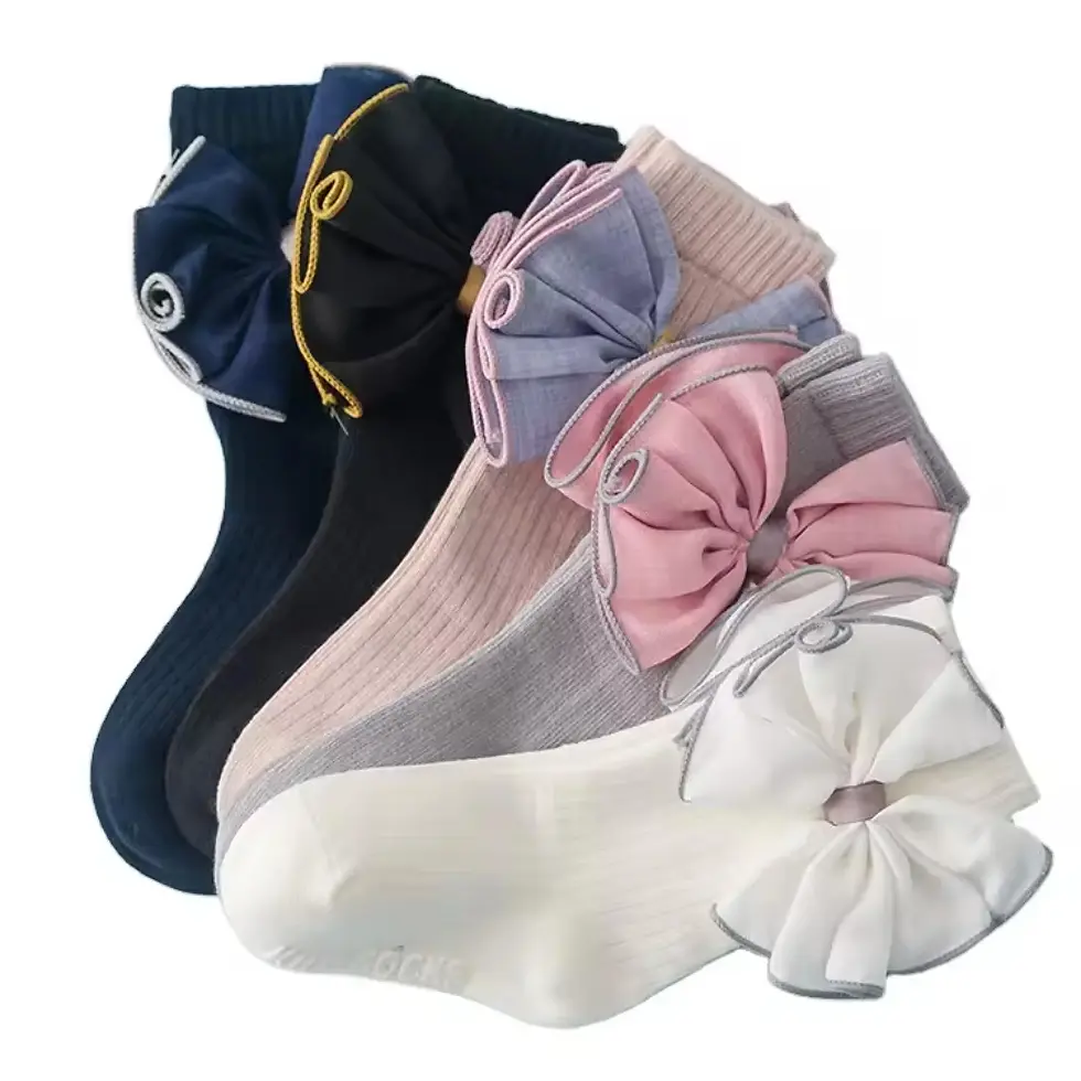 Girls’ Embellished Ribbed Socks