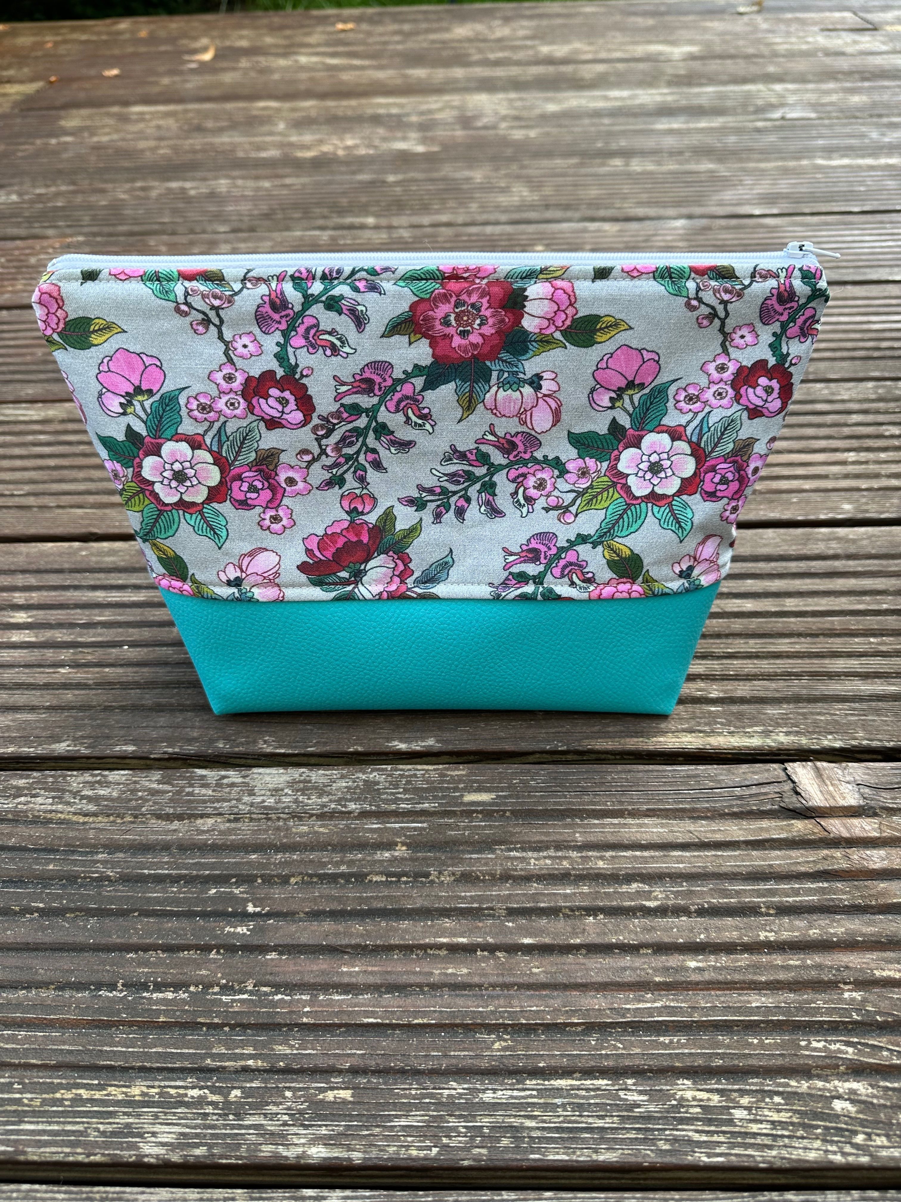 Moyenne Trousse Multifonctions avec fermeture éclair