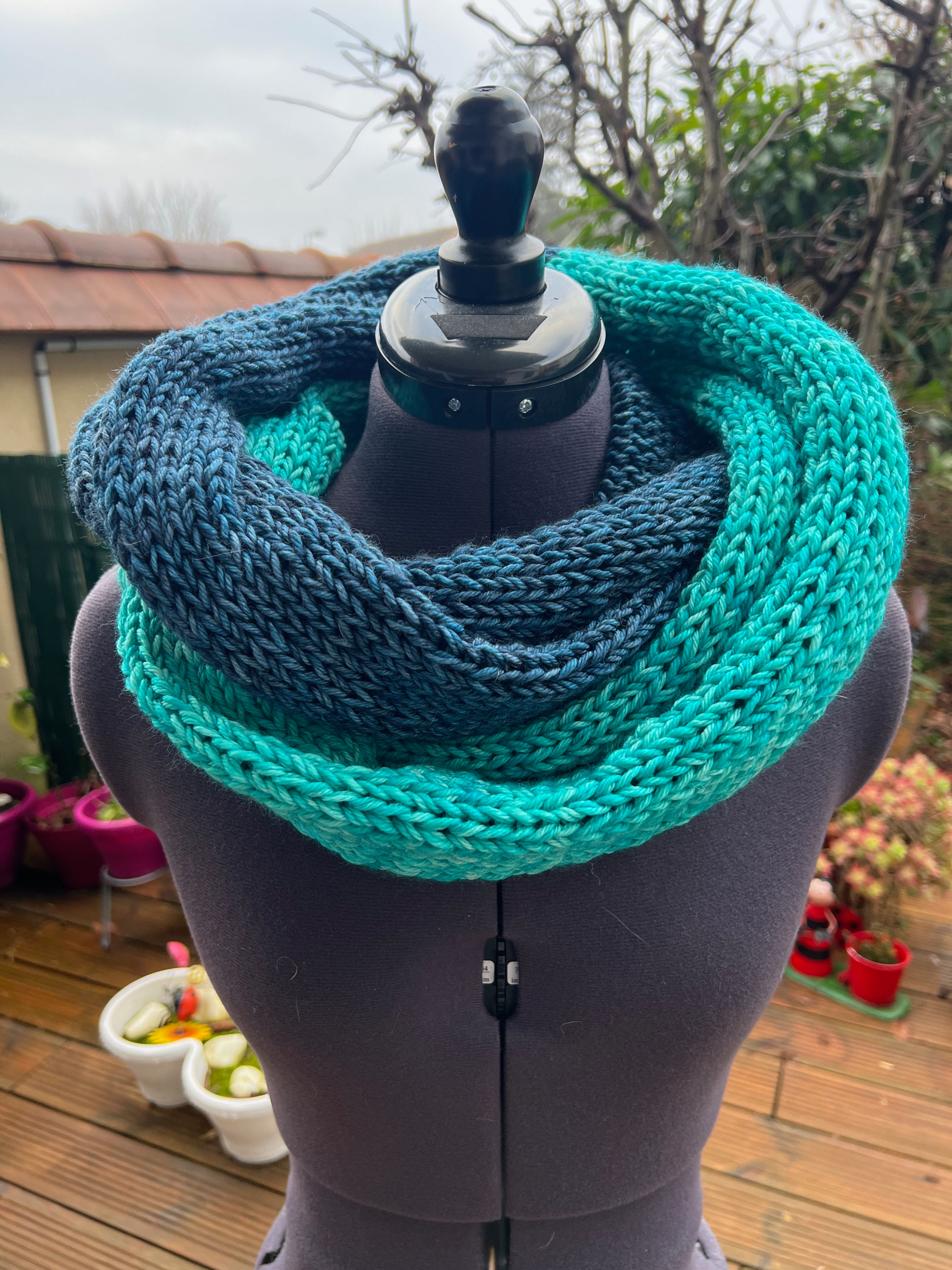 Snood double / Echarpe cache-cou - Coloris bleu