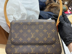 Louis Vuitton ルイヴィトン モノグラム ミニルーピング ワンショルダー ハンドバッグ